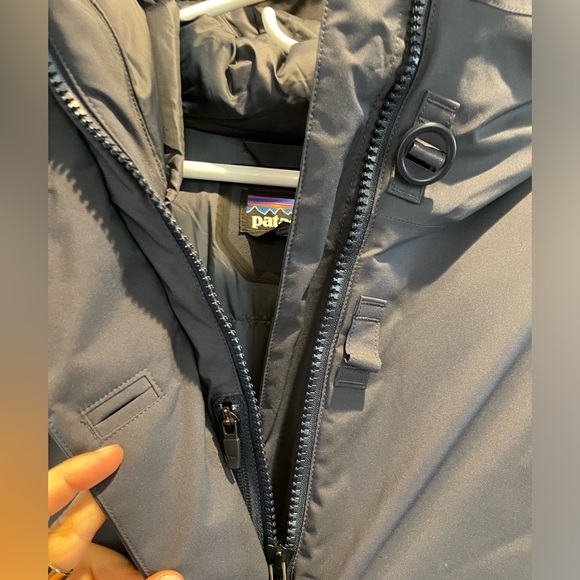 Patagonia Women’s Frozen Range Jacket - Picture 3 of 7